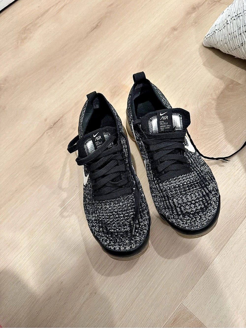 Nike Air VaporMax Flyknit Sneakers in Black & White